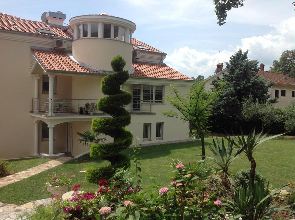Apartments Villa Majda Matulji Esterno foto