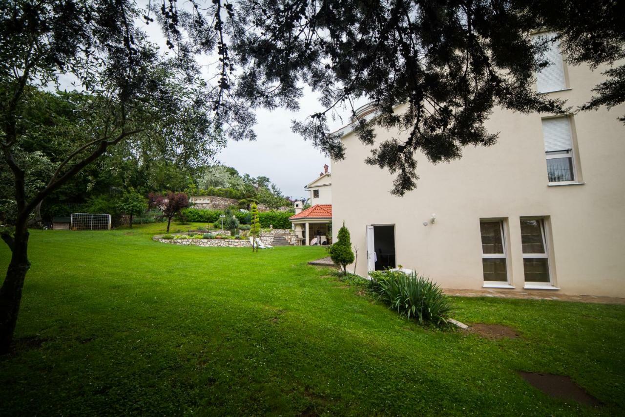Apartments Villa Majda Matulji Esterno foto