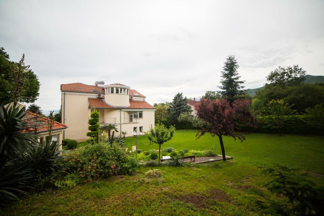 Apartments Villa Majda Matulji Esterno foto